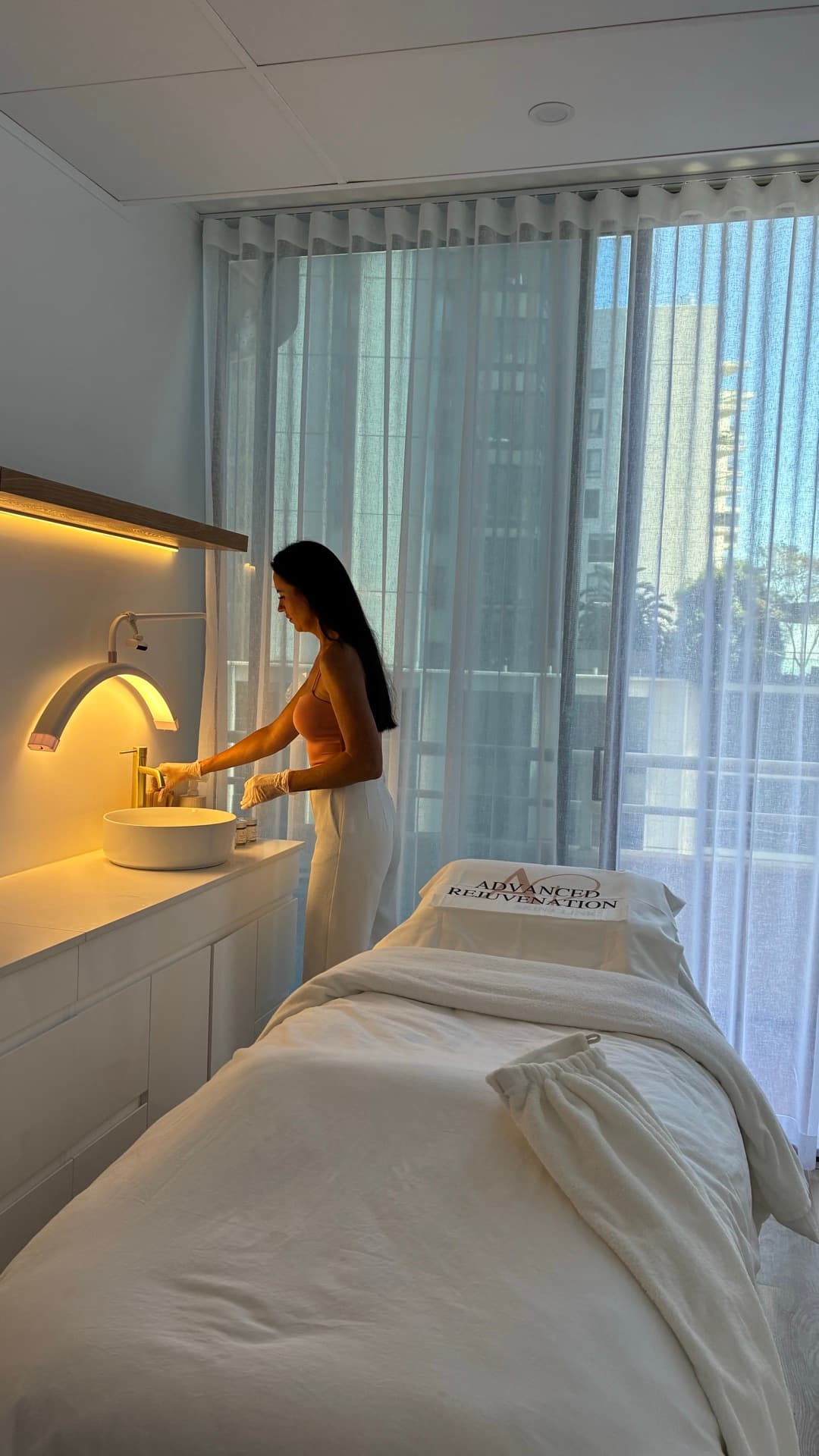 HIFU Skin Tightening